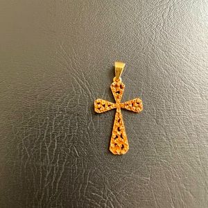 14K gold stippled texture cross pendant